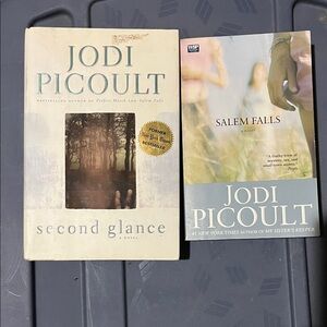 Jodi Picoult novels